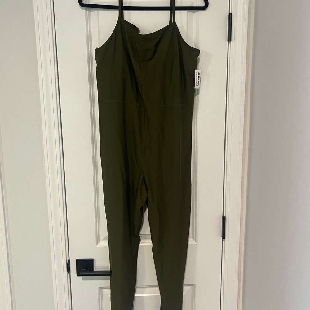 Old Navy Conifer PowerSoft 7/8 Cami
Bodysuit (NWT)